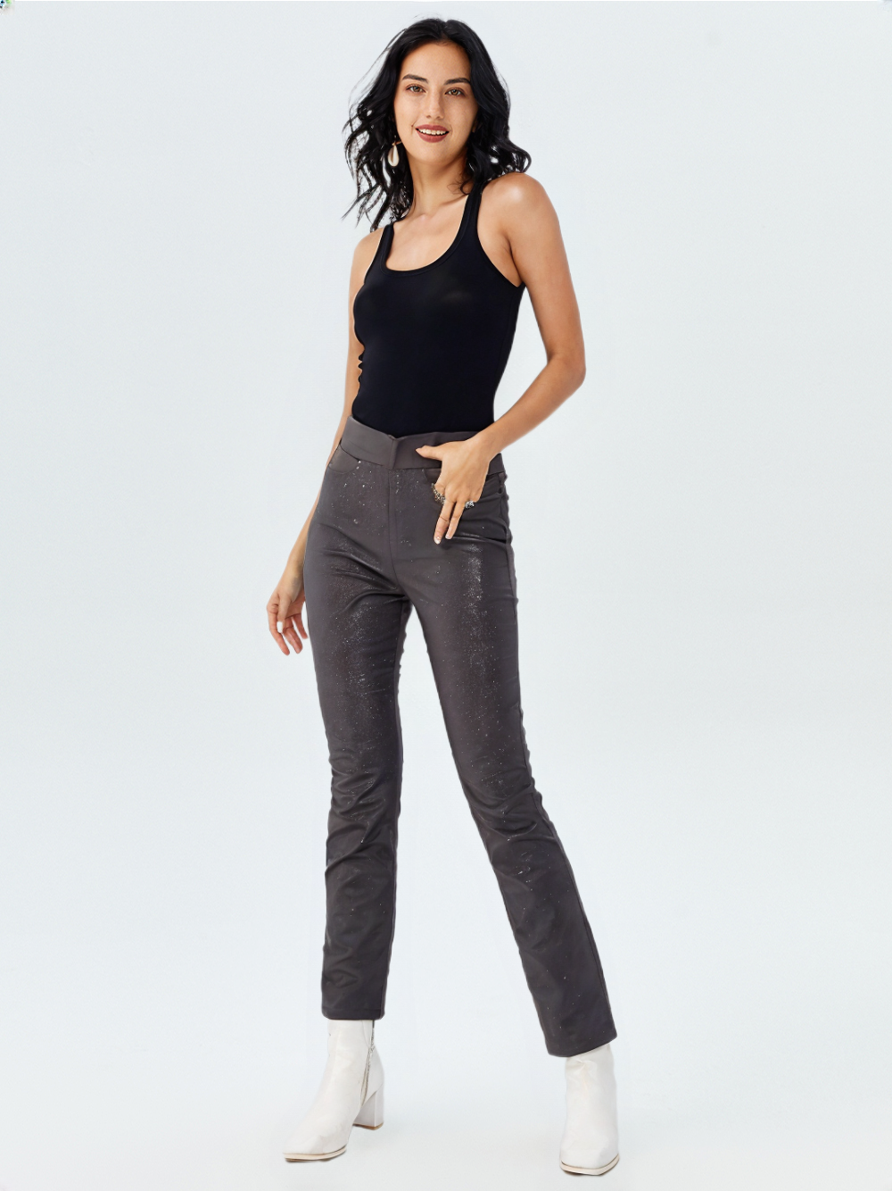 Women's Black Straight-fit Jeggings