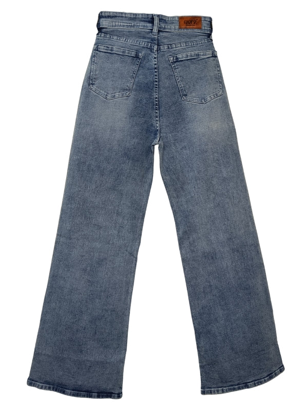 Women’s wide leg jean