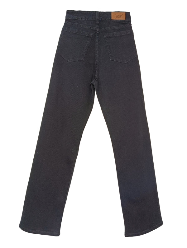 Women’s straight fit jean