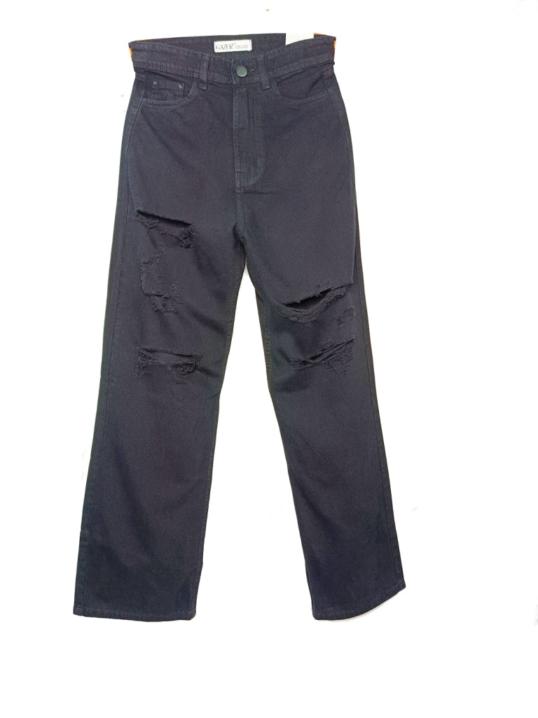 Women’s straight fit jean