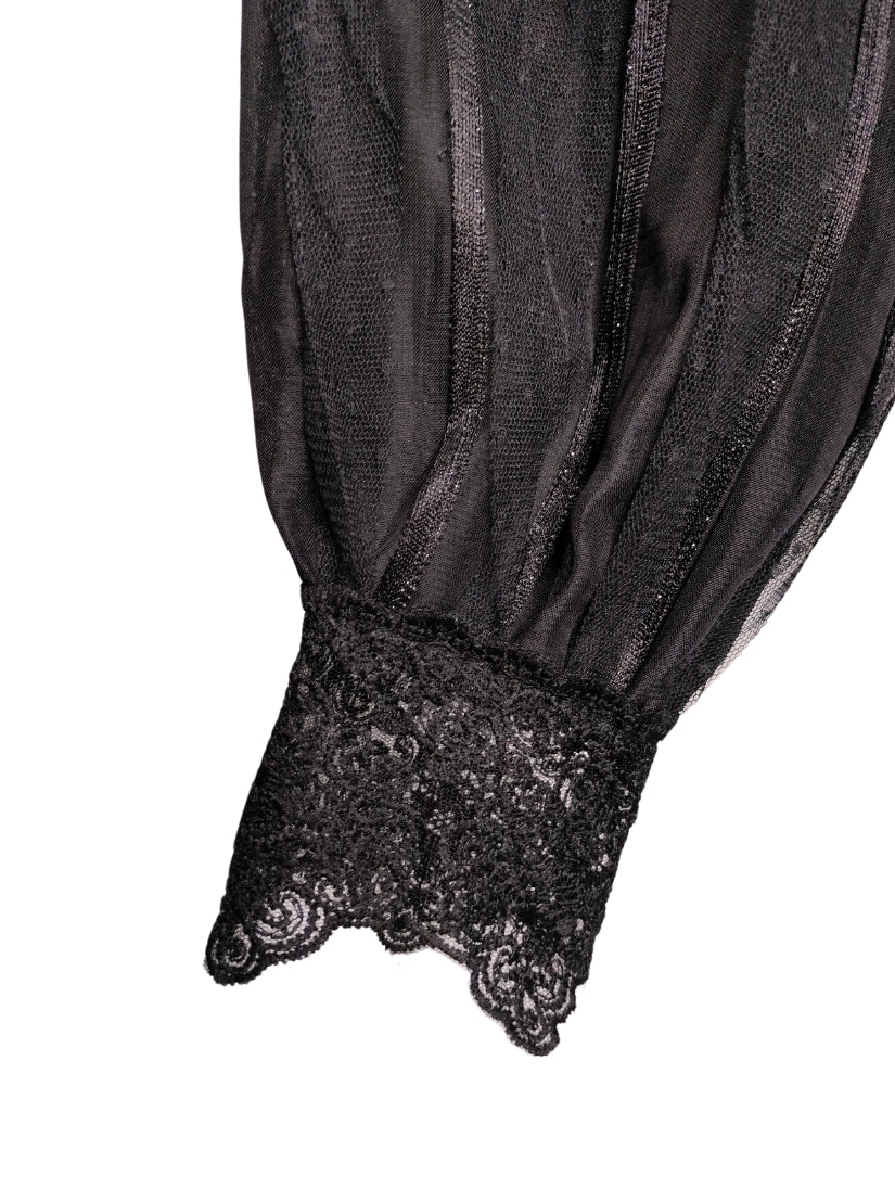 Women’s shirt