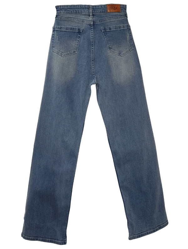 Women’s straight fit jean
