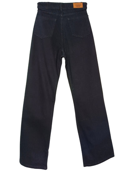 Women’s straight fit jean