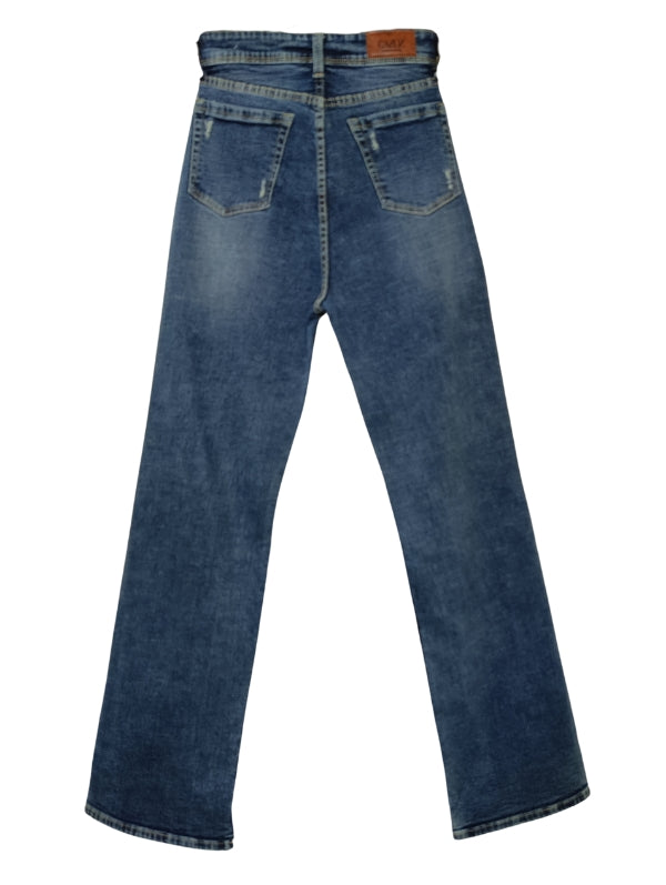 Women’s straight fit jean