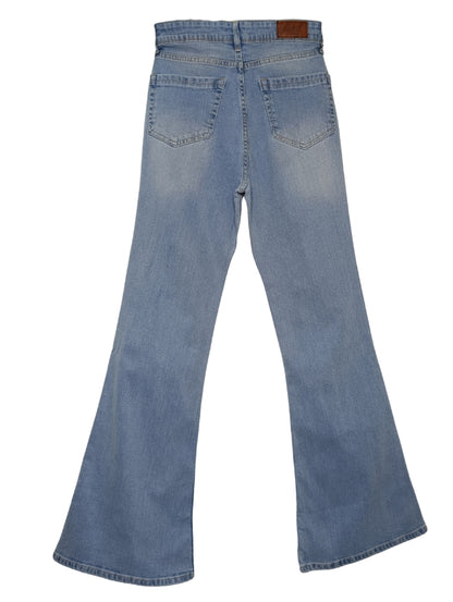 Women’s bootcut jean