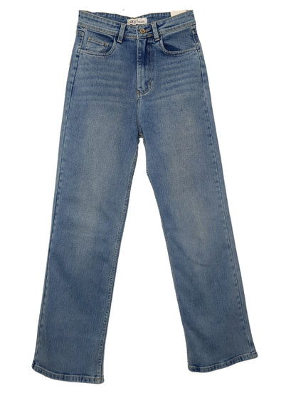 Women’s straightfit jean