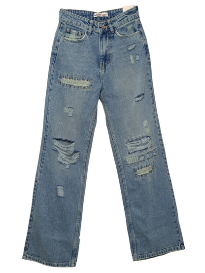 Women’s straight fit jean