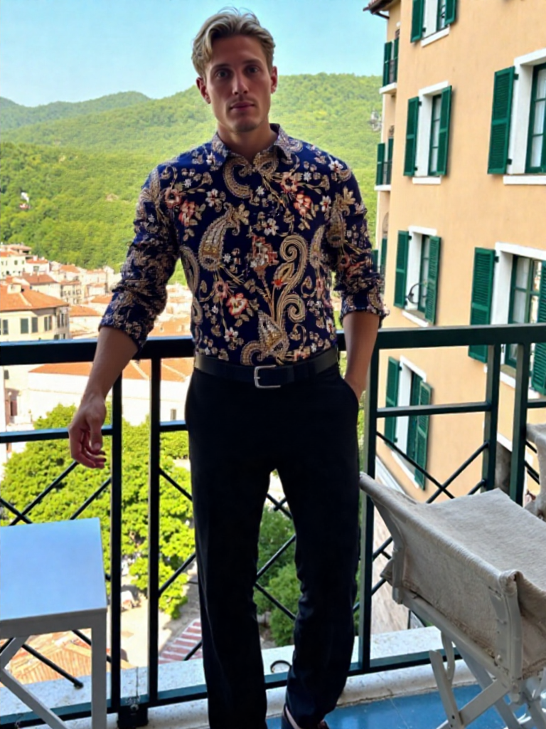 RIVERBLUE Men's Navy Print Shirt