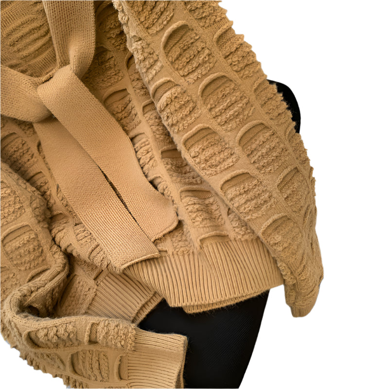 WOMEN’s Sweater