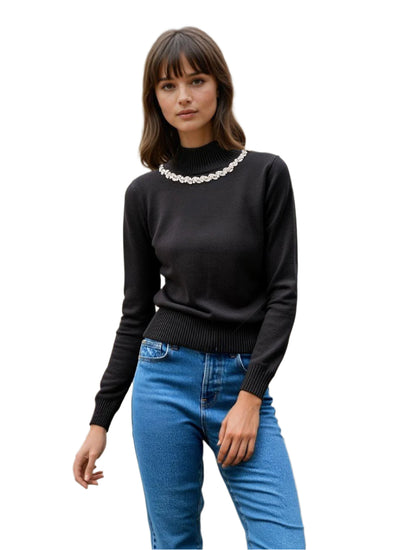 WOMEN’s Sweater