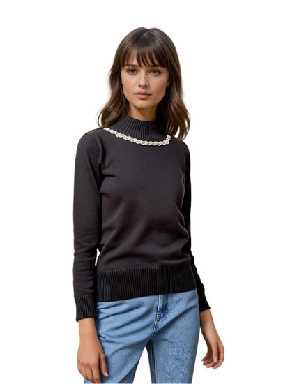 WOMEN’s Sweater