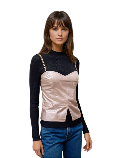 Women’s Top with  Skivi