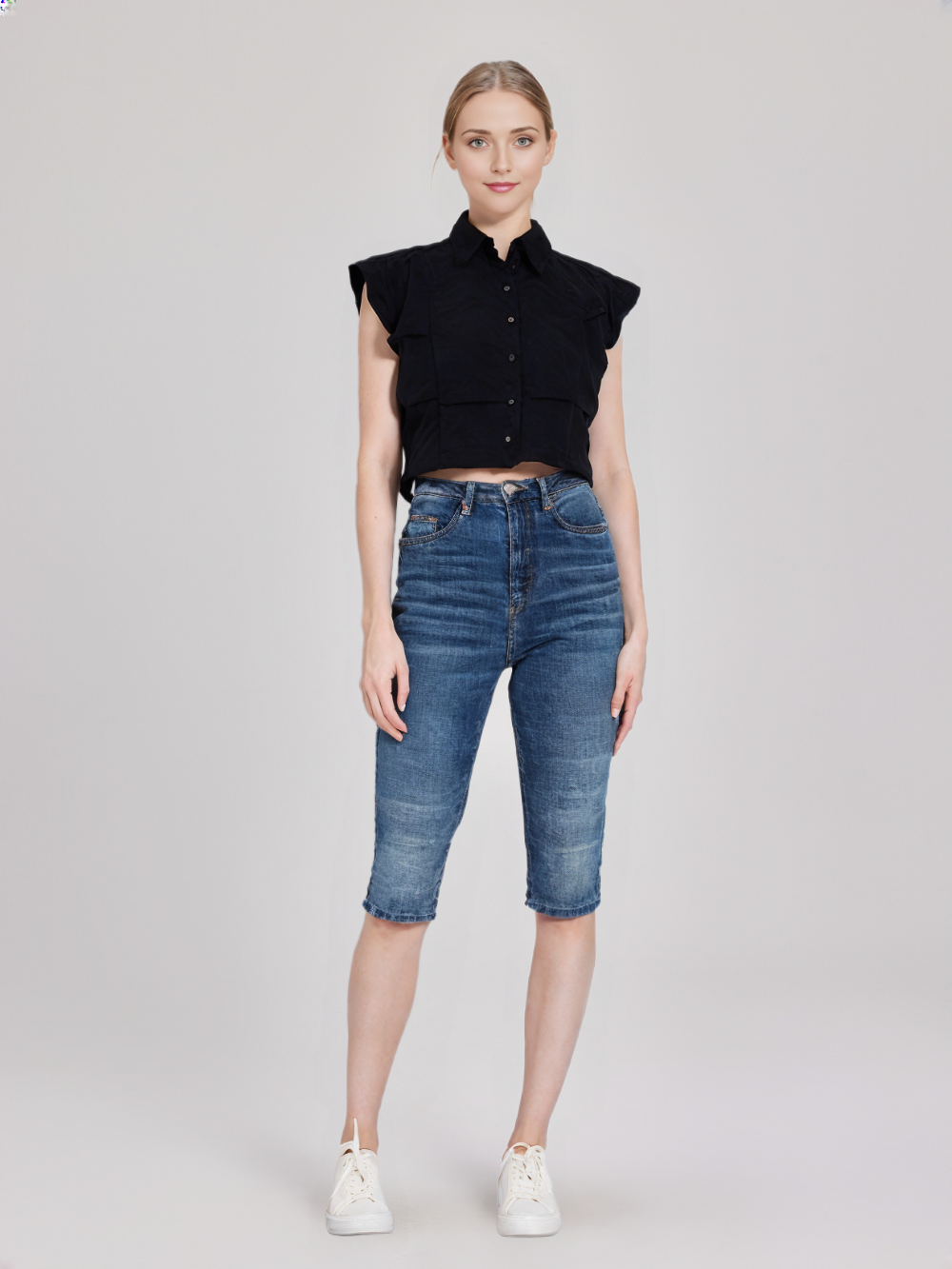 DEAL Women's Crop Top
