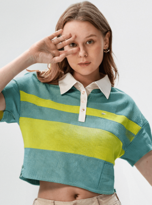 DEAL Women's T-shirt