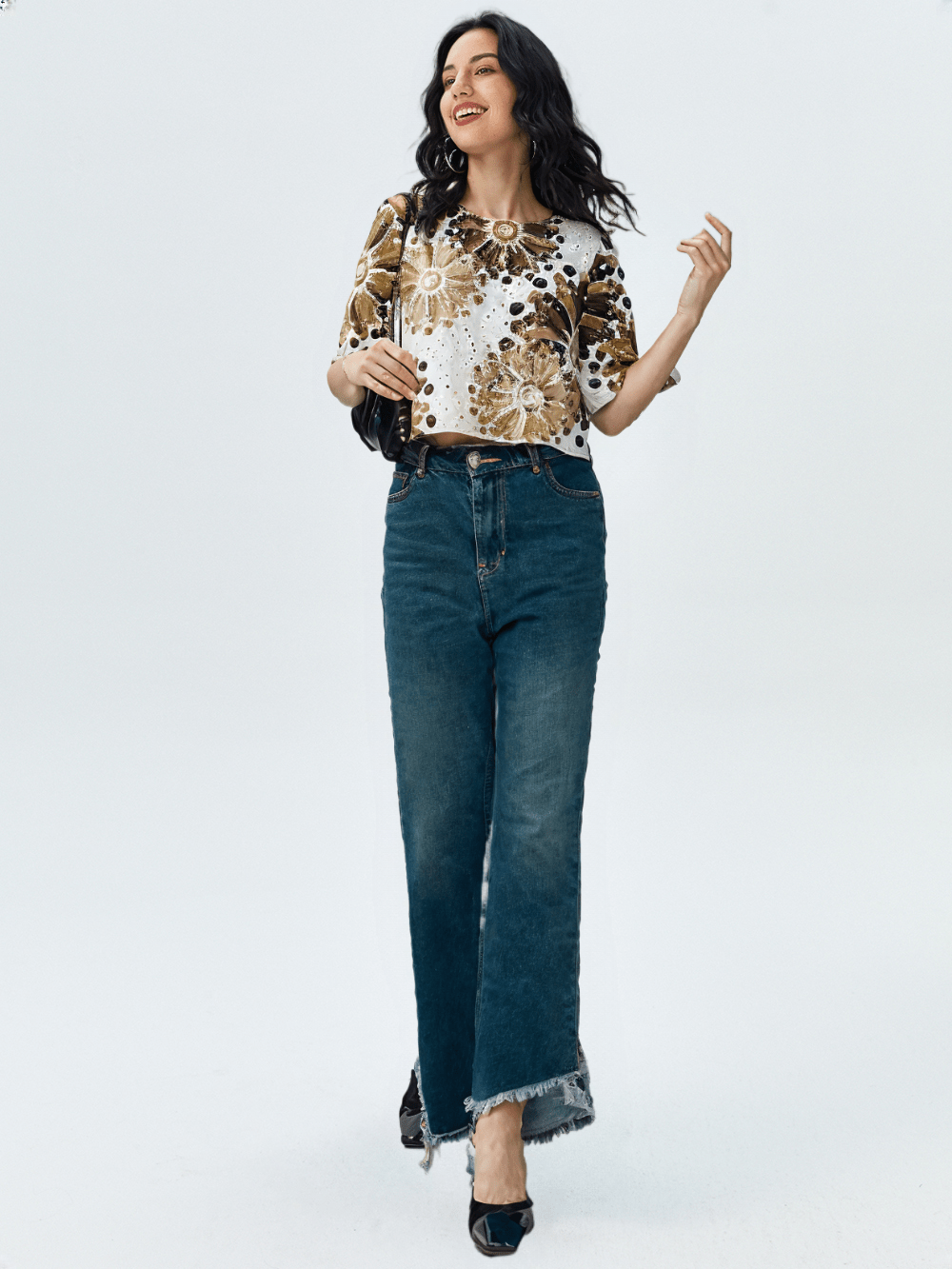 DEAL Women's Brown Printed Top