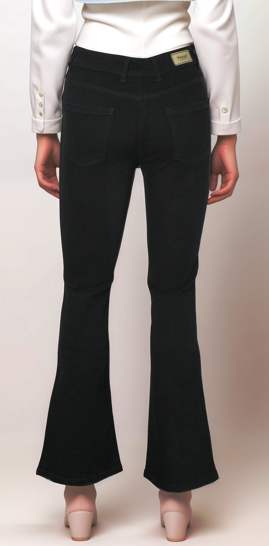Women’s Black rugged jeans