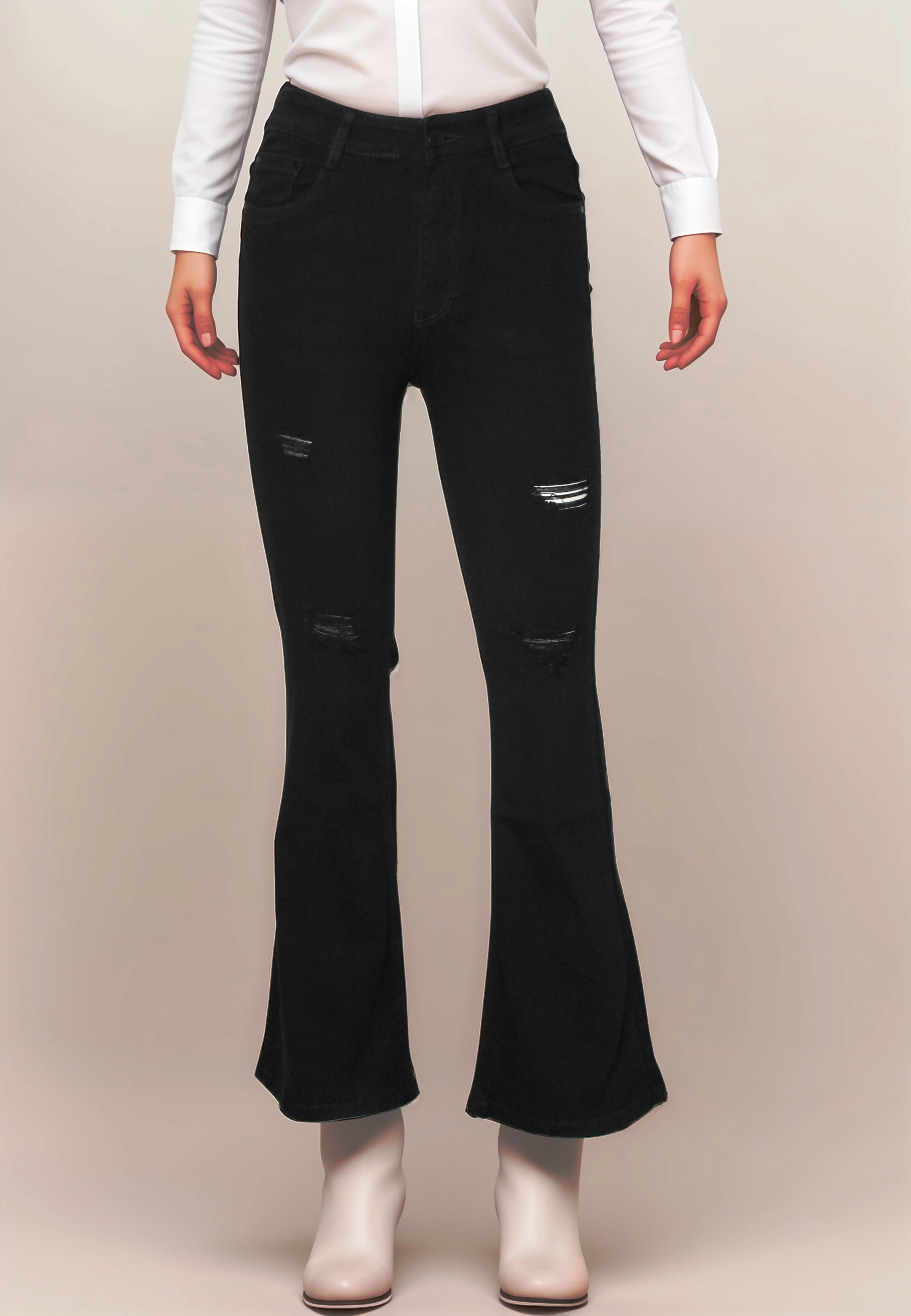 Women’s Black rugged jeans