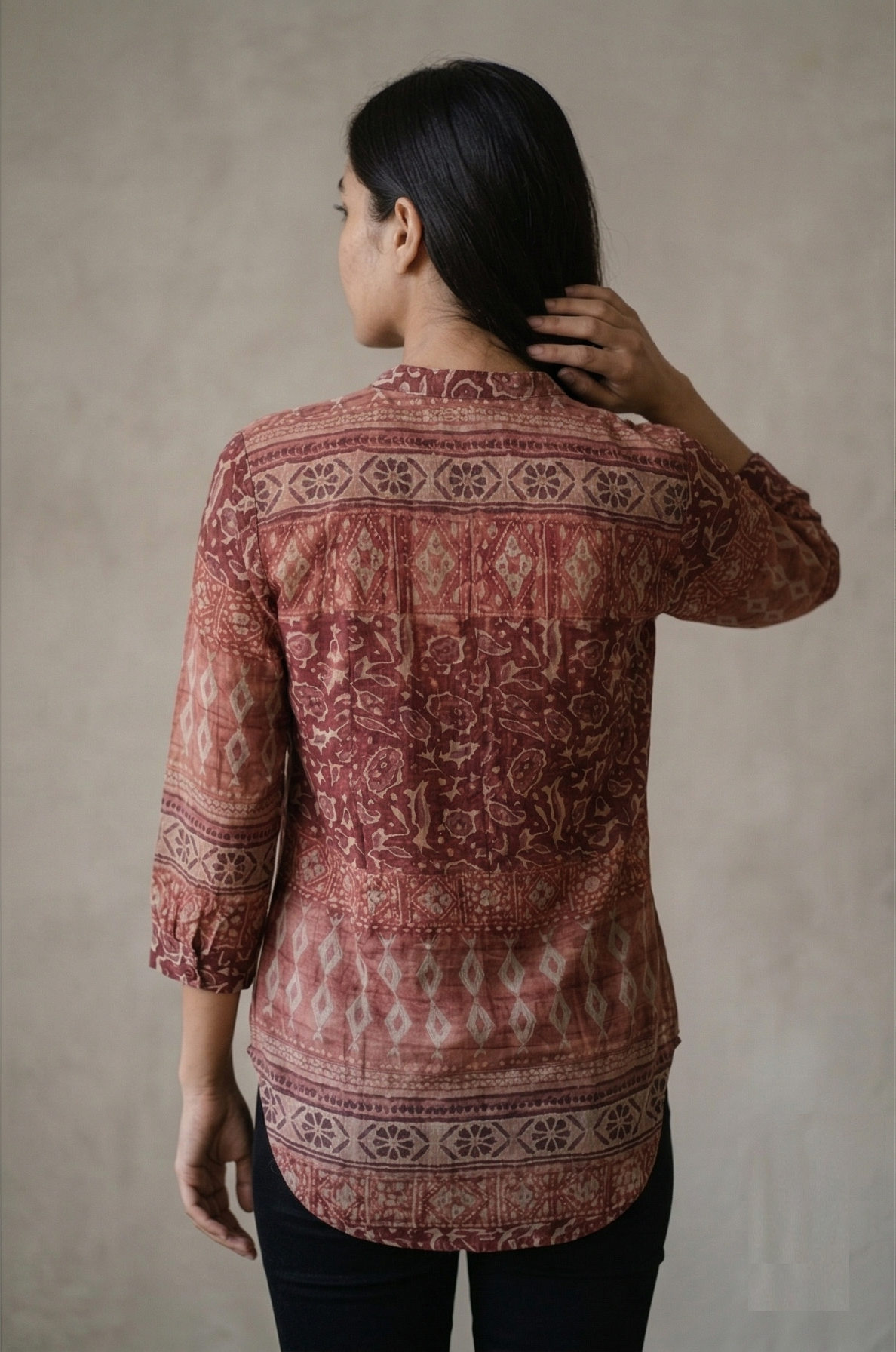 SHECZZAR WOMEN's Top
