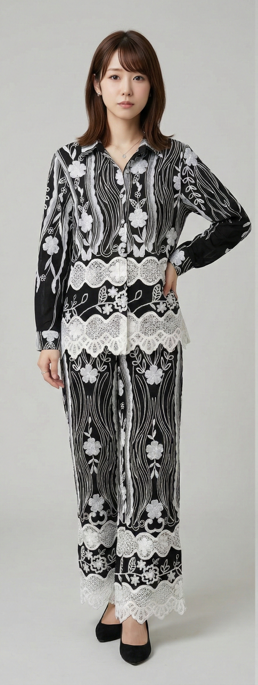 MASK WOMEN's CORDSET