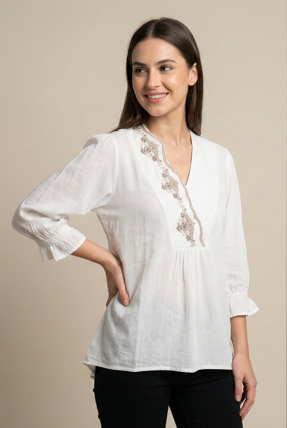 SHECZZAR WOMEN's TOP