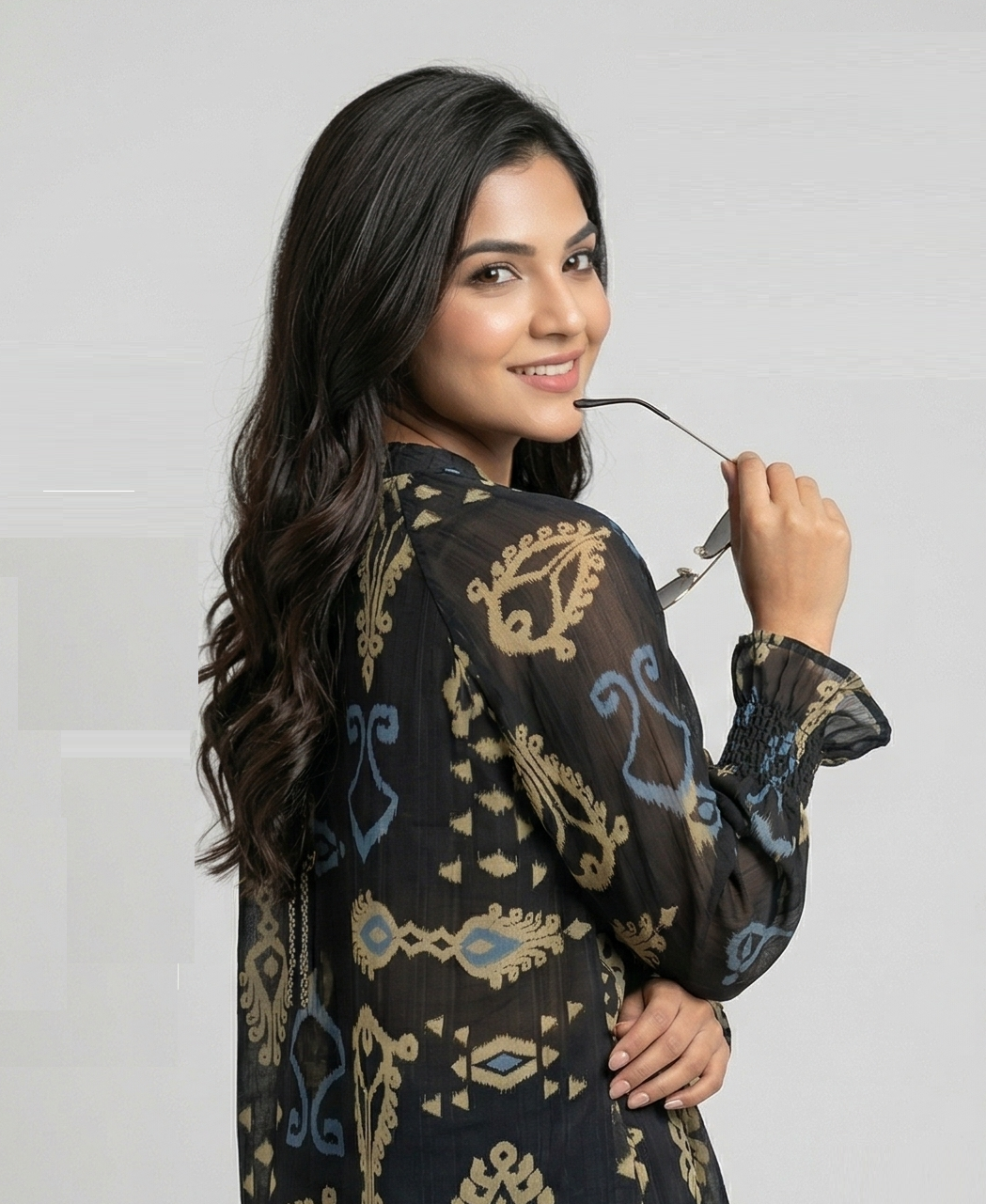 SHECZZAR WOMEN's Top