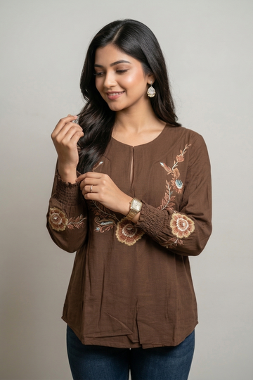 SHECZZAR WOMEN's Top