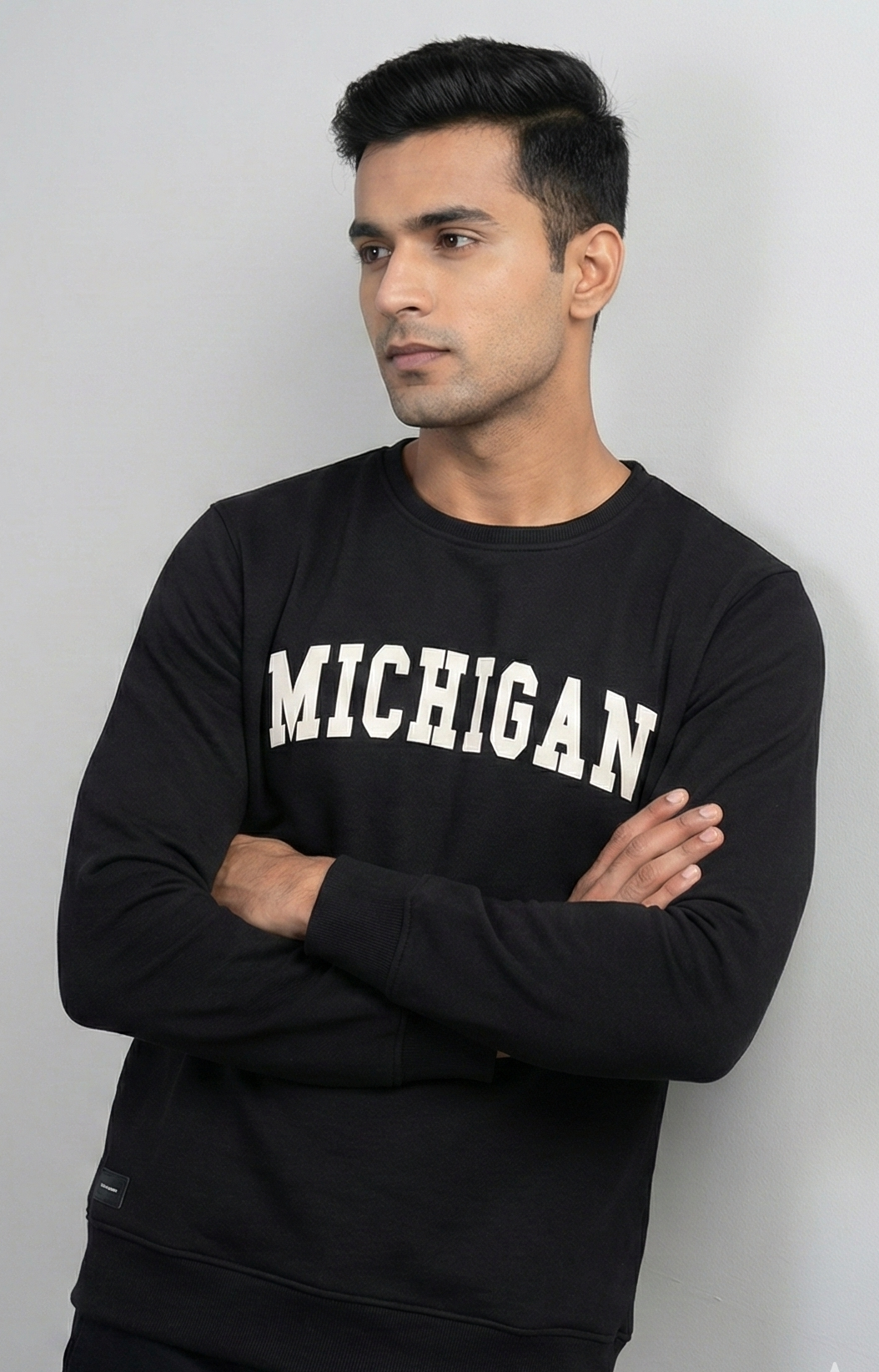 RIVER MEN's SWEATSHIRT