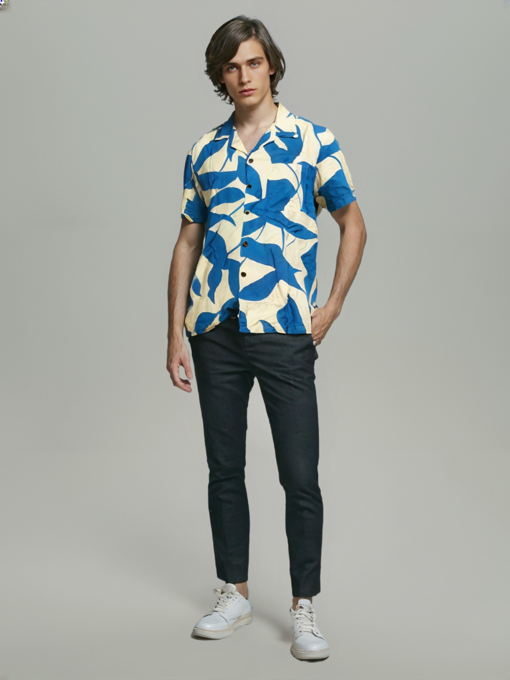 Men's Tropical Blue & White Leaf Print Hawaiian Shirt – Summer Vibes