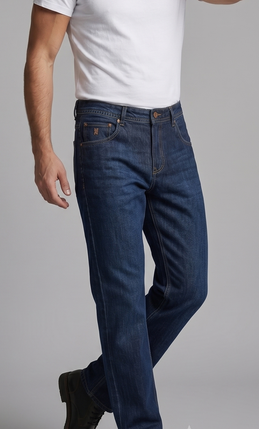 LOFA MEN's JEANS