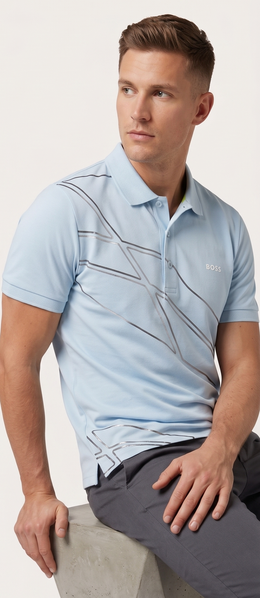 BRANDED MEN's T-SHIRT