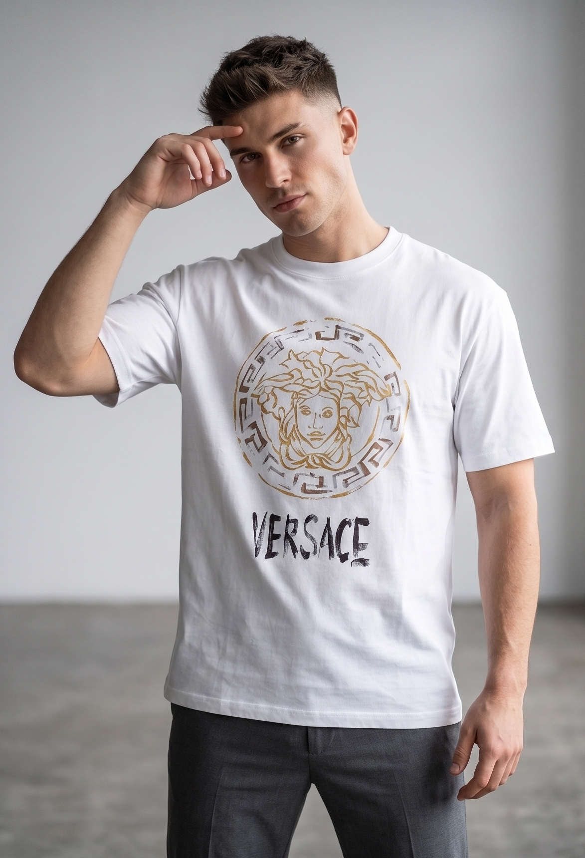 BRANDED MEN's T-SHIRT