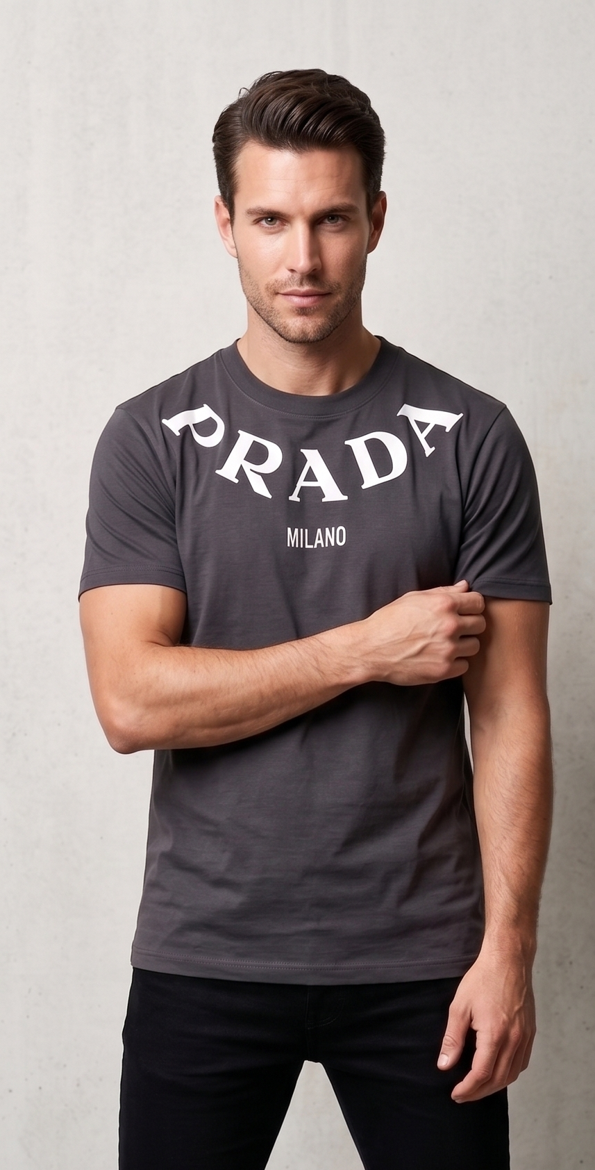 BRANDED MEN's T-SHIRT