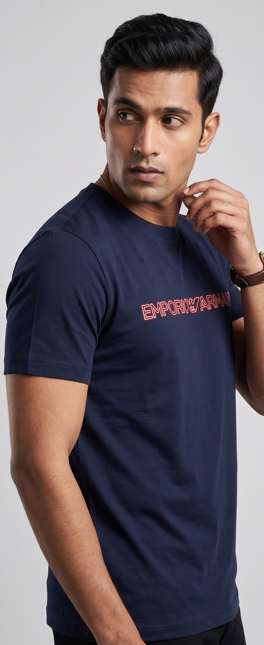 BRANDED MEN's T-SHIRT