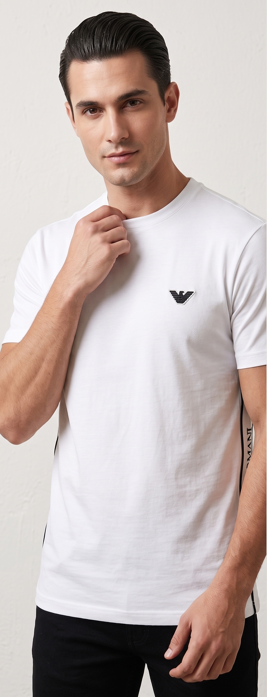 BRANDED MEN's T-SHIRT