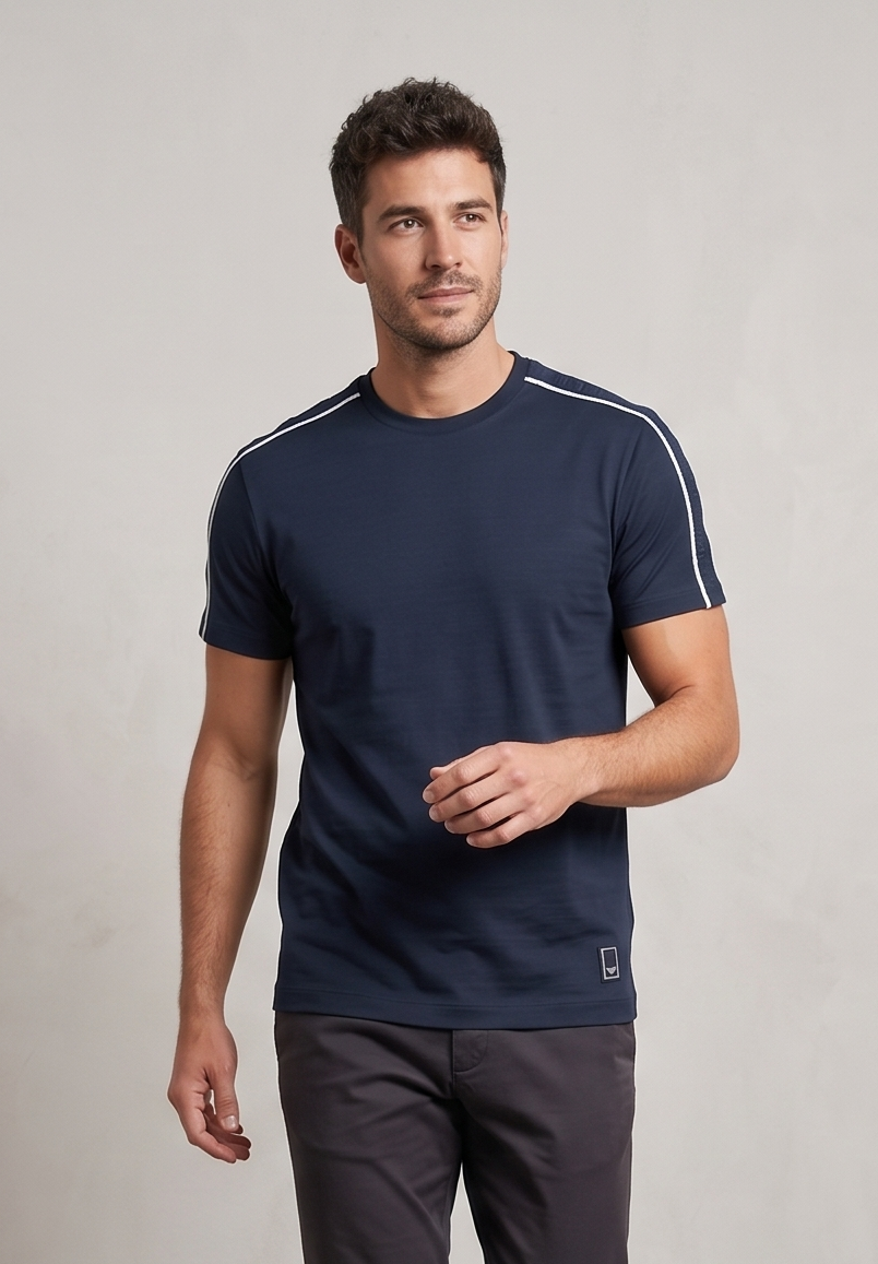 BRANDED MEN's T-SHIRT