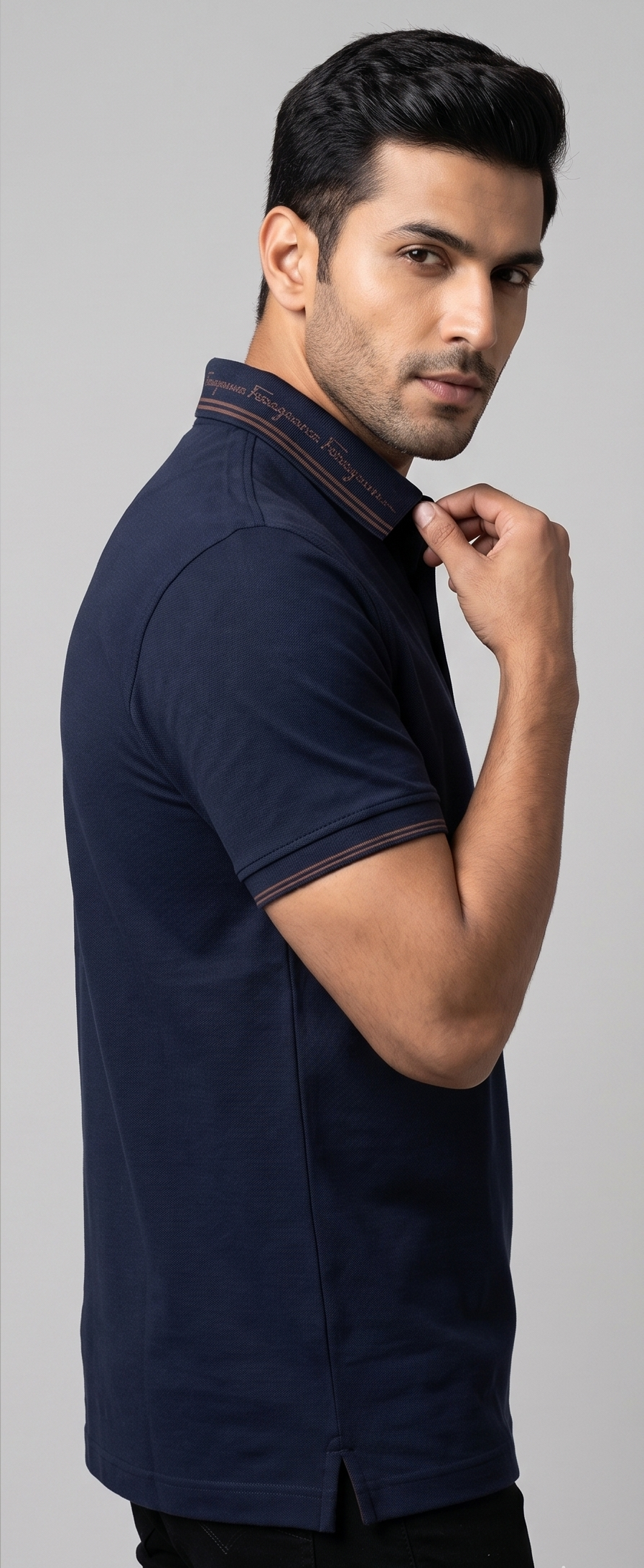 BRANDED MEN's T-SHIRT
