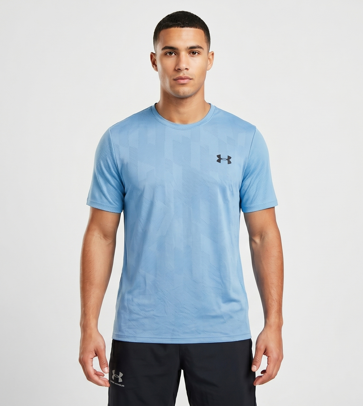 BRANDED MEN's T-SHIRT