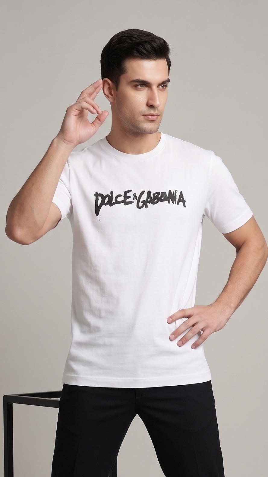 BRANDED MEN's T-SHIRT