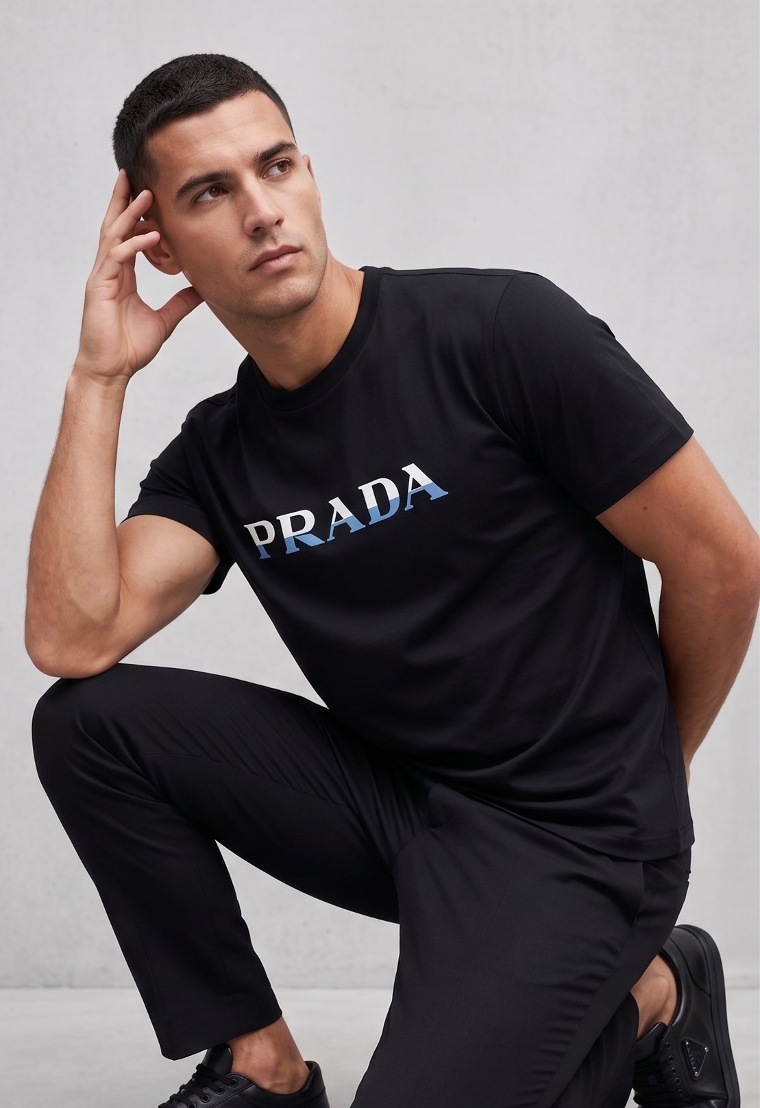 BRANDED MEN's T-SHIRT