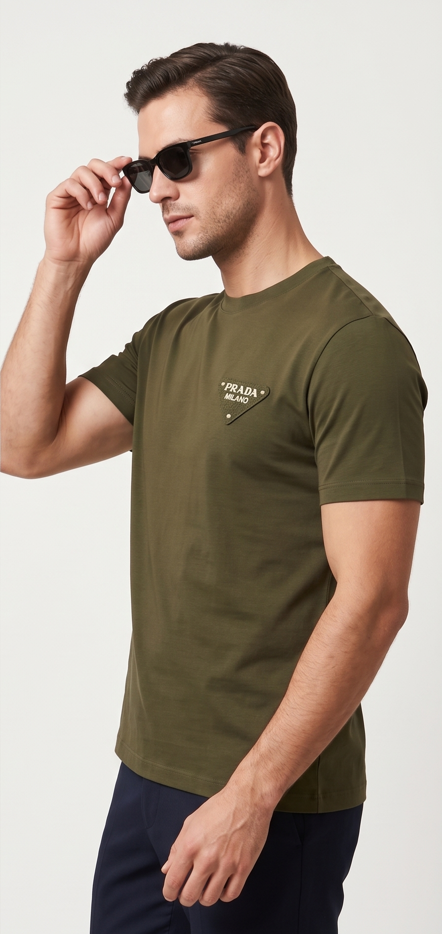 BRANDED MEN's T-SHIRT