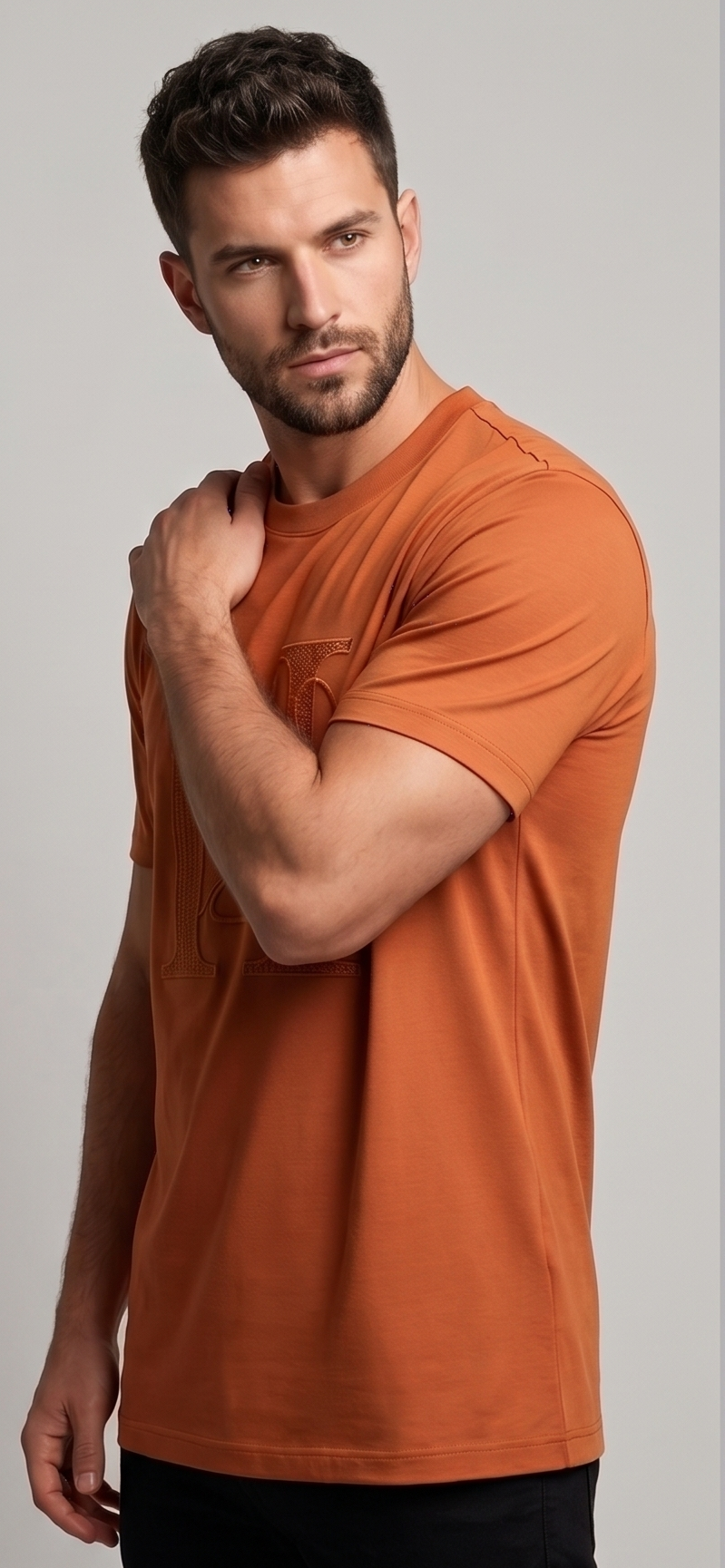 BRANDED MEN's T-SHIRT