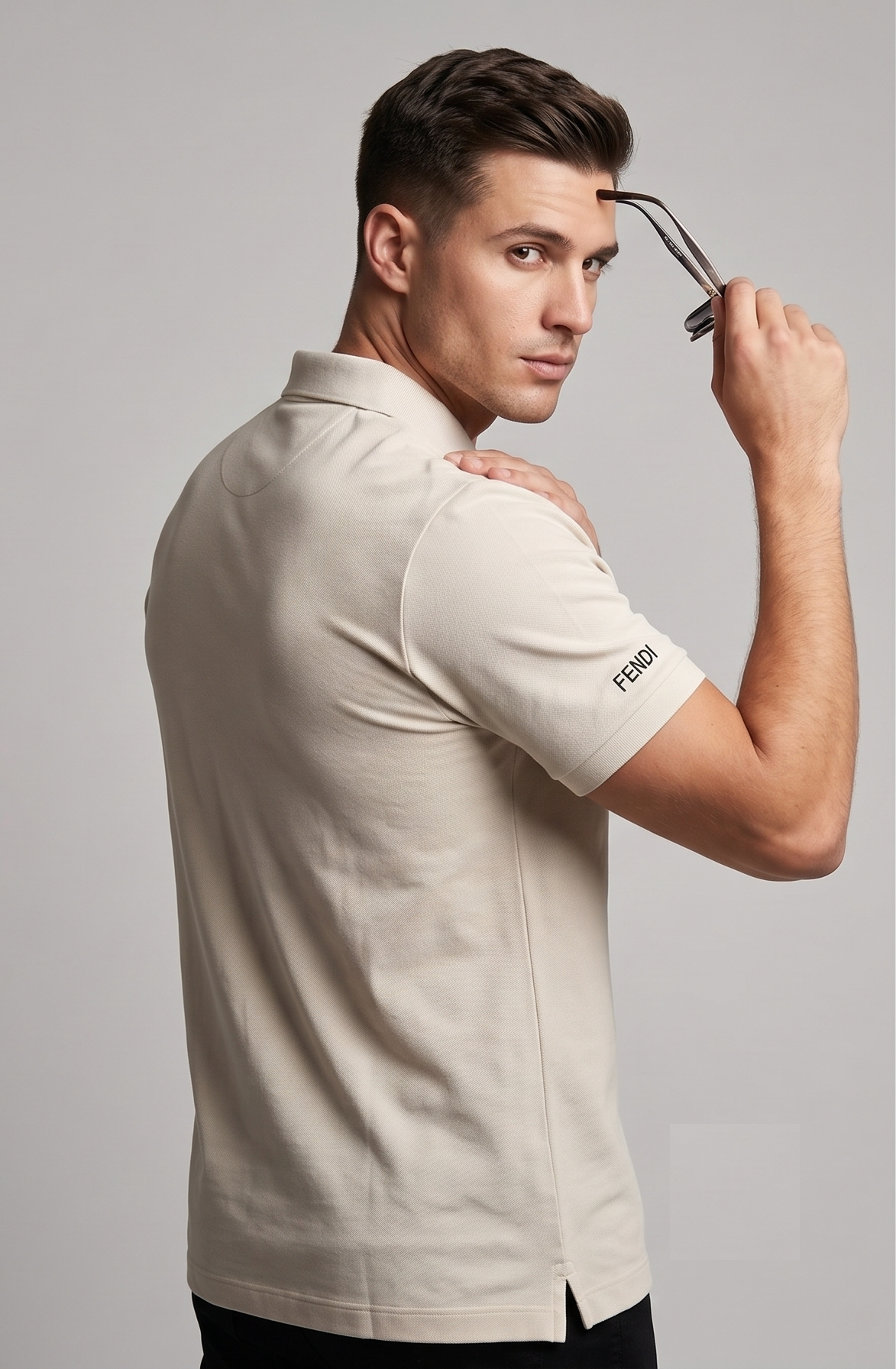 BRANDED MEN's T-SHIRT