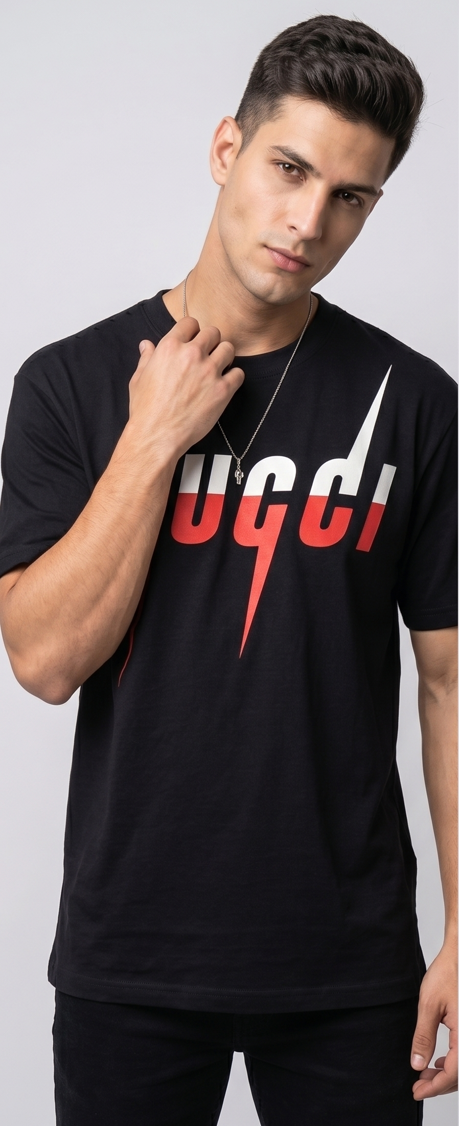 BRANDED MEN's T-SHIRT