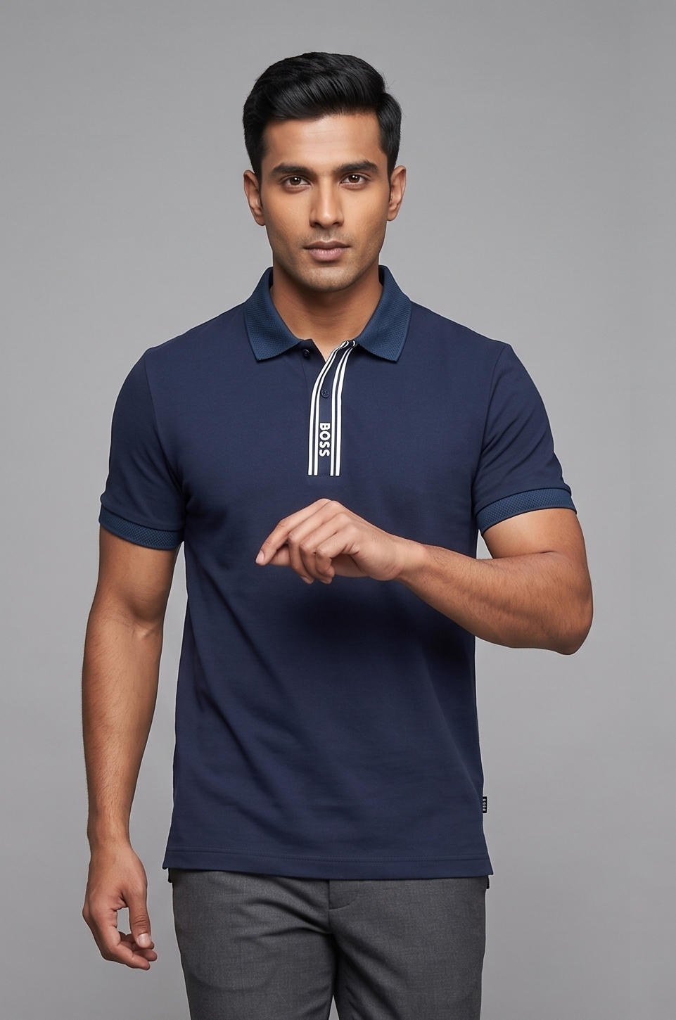 BRANDED MEN's T-SHIRT