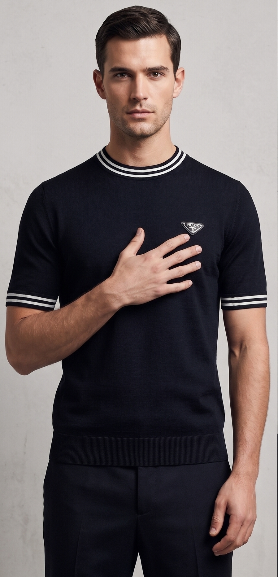 BRANDED MEN's T-SHIRT