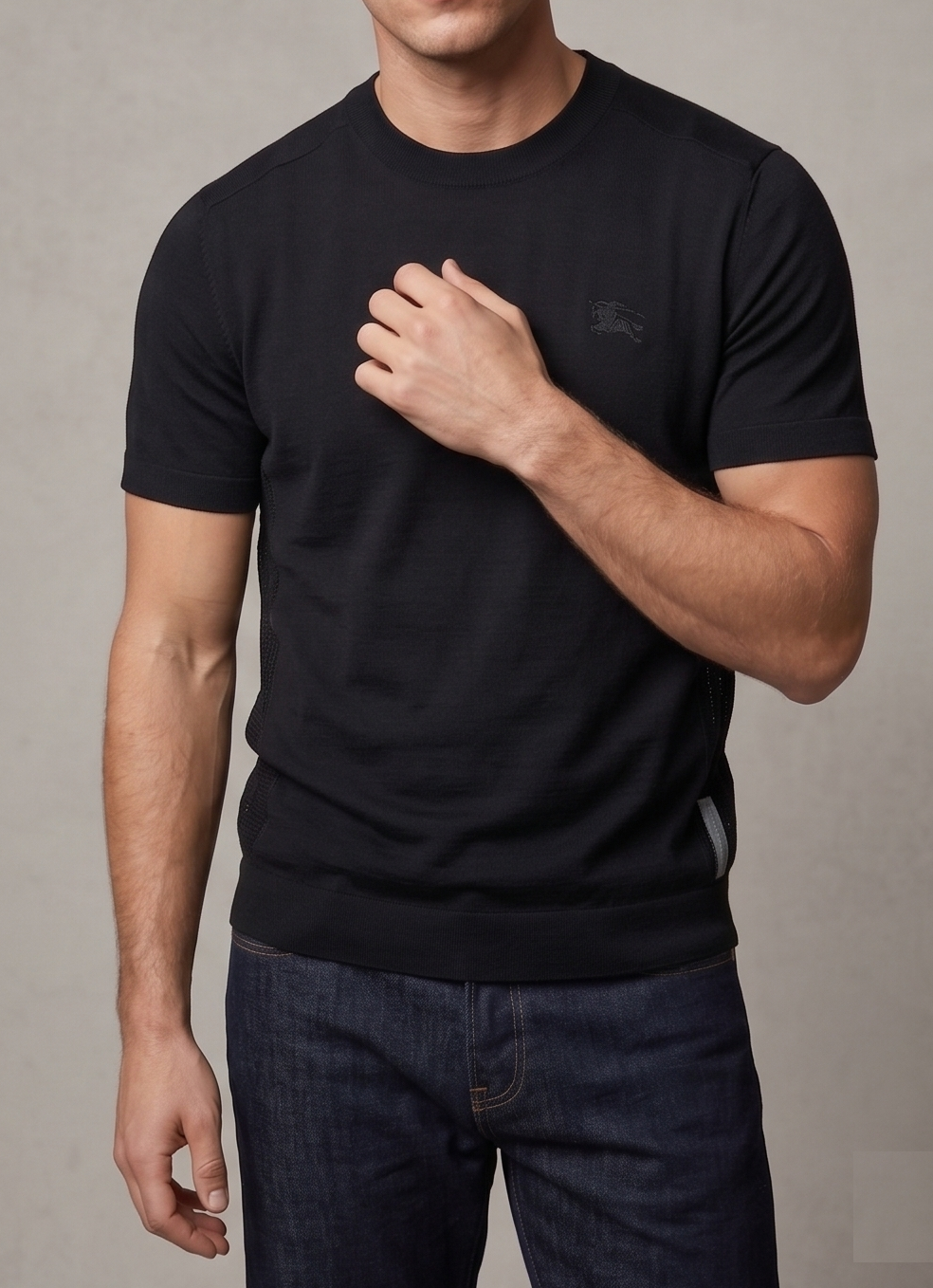 BRANDED MEN's T-SHIRT