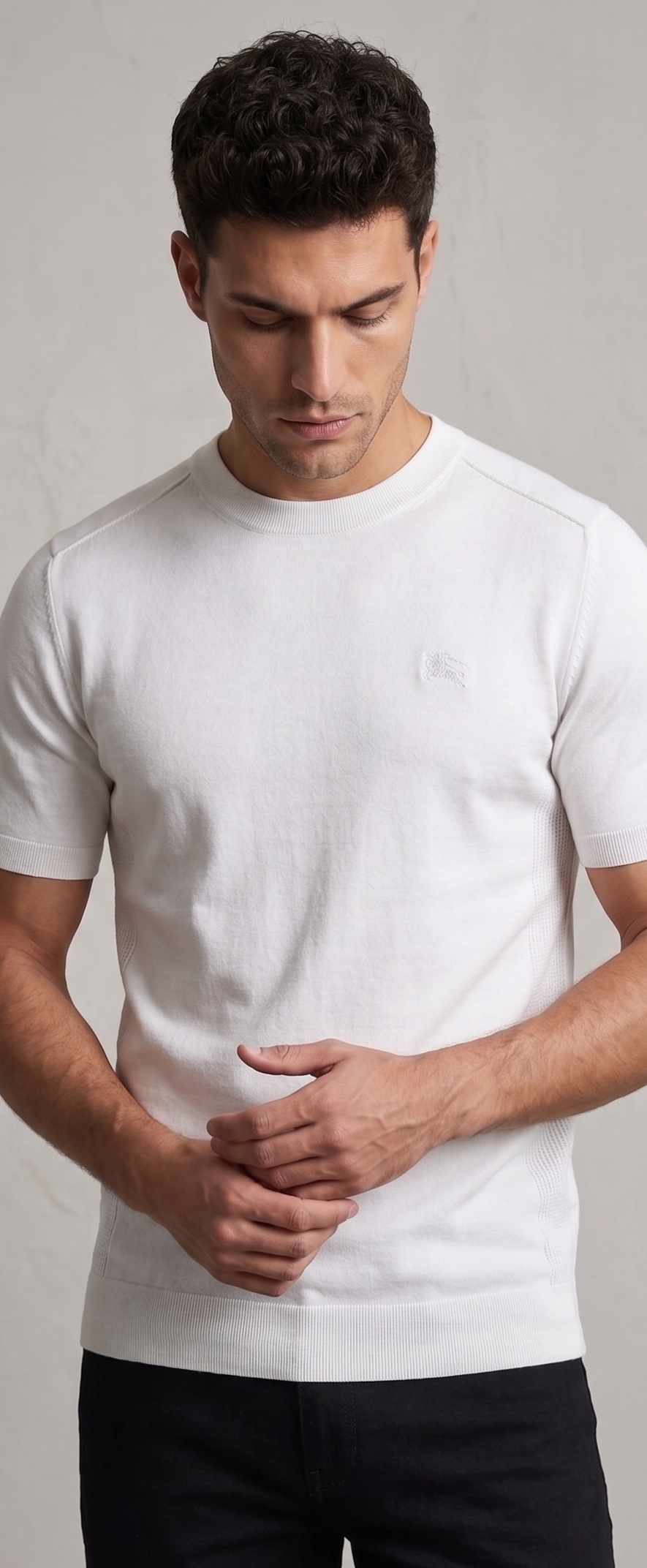 BRANDED MEN's T-SHIRT