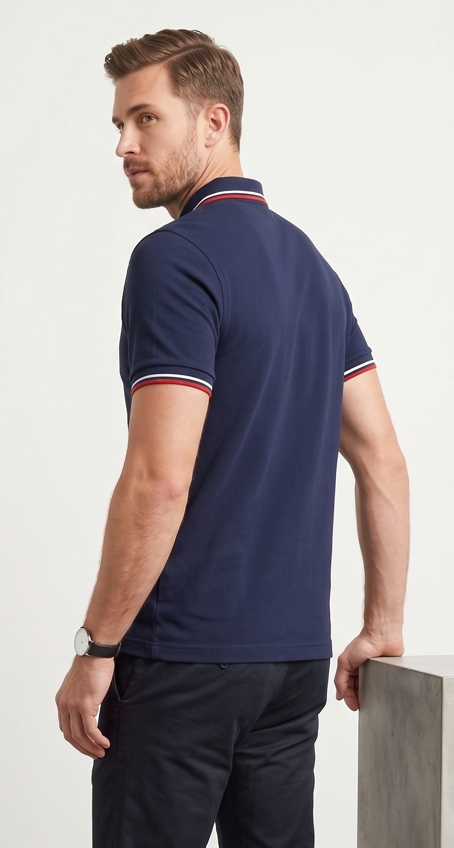 BRANDED MEN's T-SHIRT