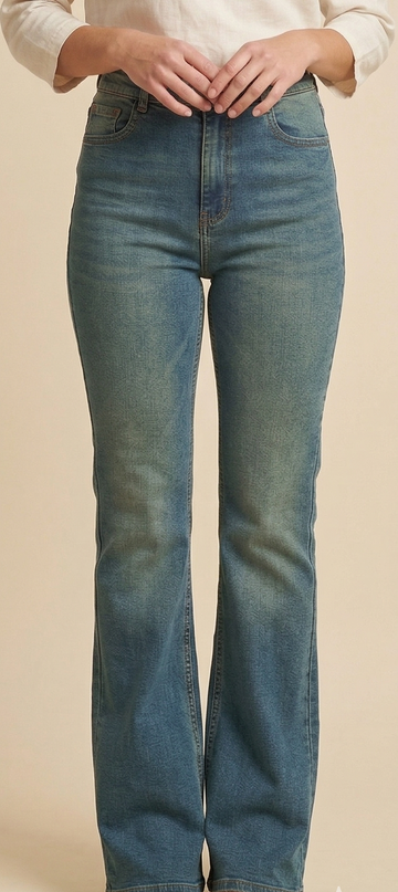 QUEEN WOMEN's Jeans