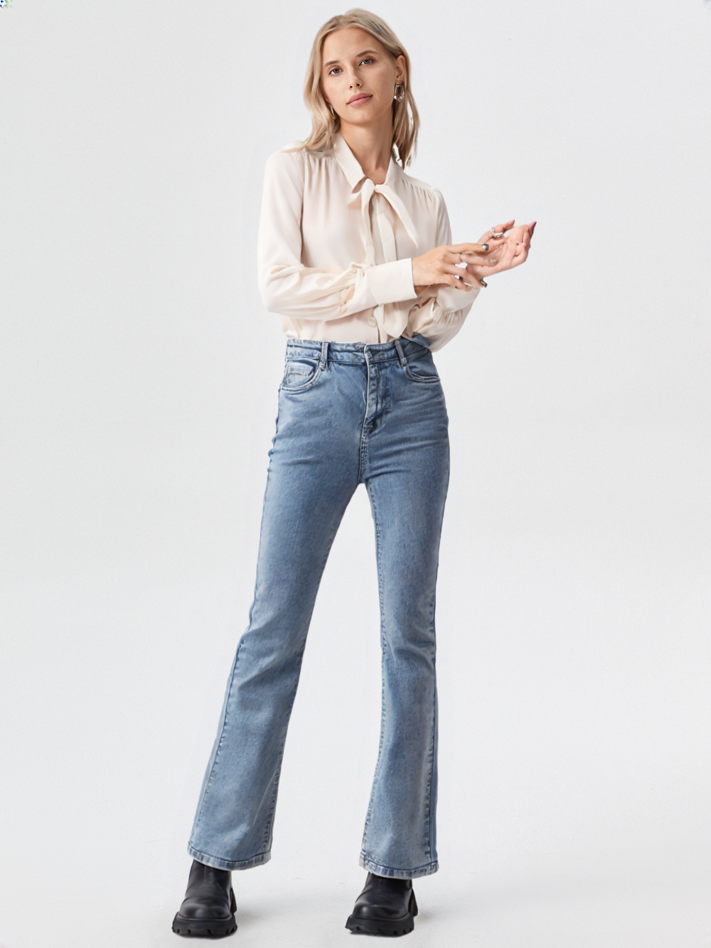 Women's JEANS